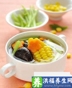 冬季八款<a href=http://www.duomehao.com target=_blank class=infotextkey>养生</a>汤的做法 帮你润肺止咳