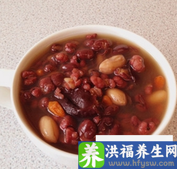 冬季适合喝什么粥? 12款<a href=http://www.duomehao.com target=_blank class=infotextkey>养生</a>粥防治感冒