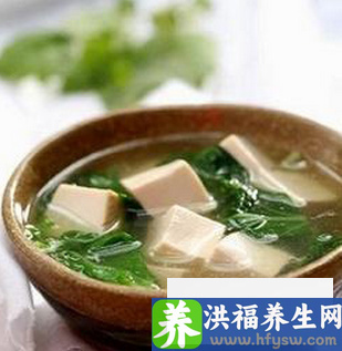 冬季感冒喝汤最好 十款<a href=http://www.duomehao.com target=_blank class=infotextkey>养生</a>汤抵御感冒病毒