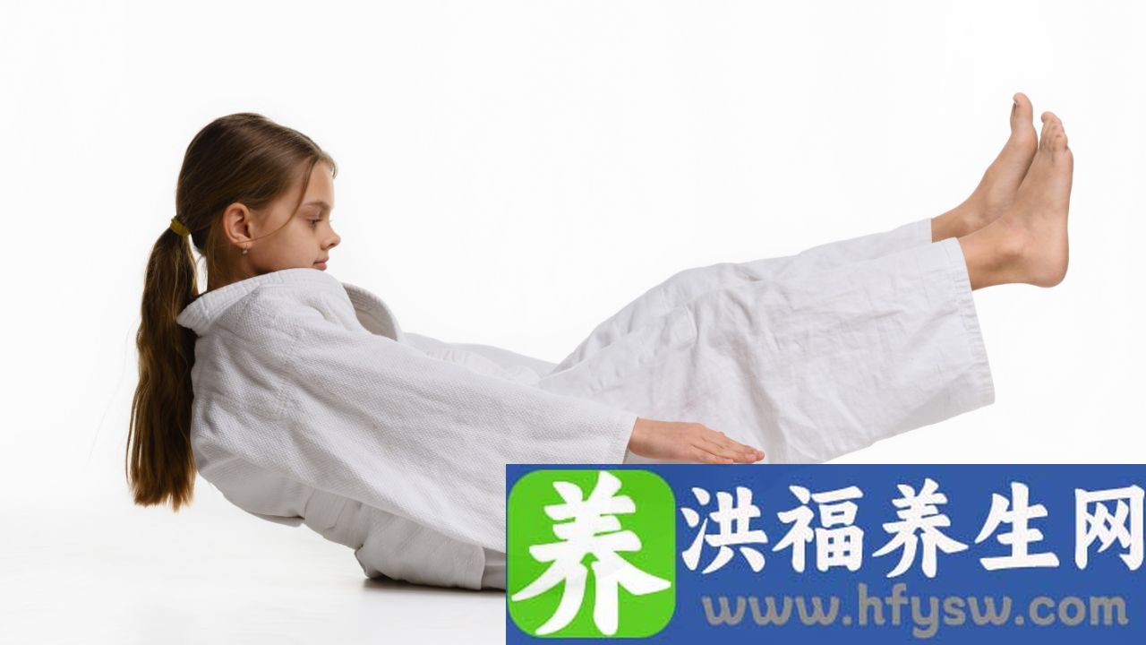 老是脚麻手麻是什么原因引起