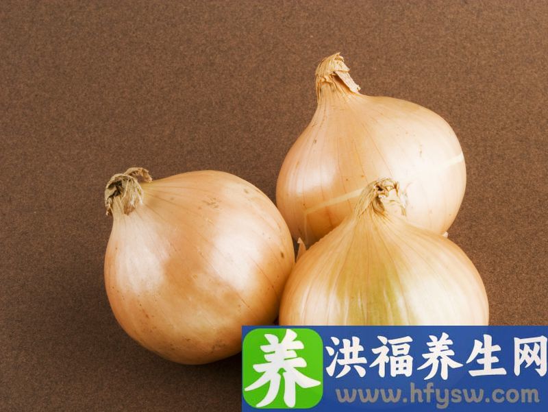 洋葱是高尿酸的“催化剂”？劝告：不想尿酸飙升，少碰3种食物