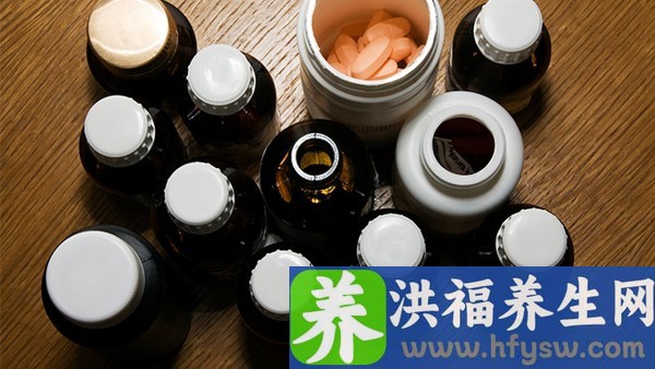 藿香正气滴丸与连花清瘟胶囊可以一起吃吗 预防新冠家庭必备药品是什么？