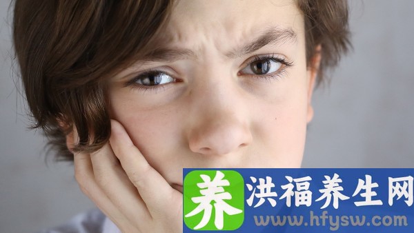 小孩热伤风咳嗽吃什么药效果好 孩子热伤风能喝小柴胡颗粒吗