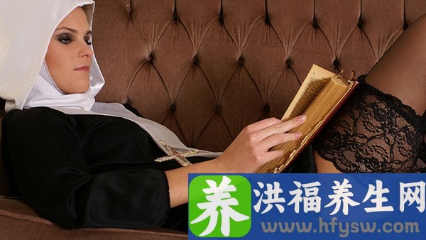 女性经期腹痛难忍 中医方法让您不再痛