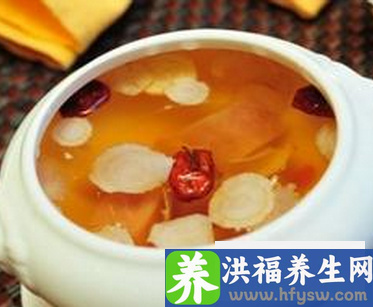 手脚冰凉怎么调理 七款药膳汤最暖身