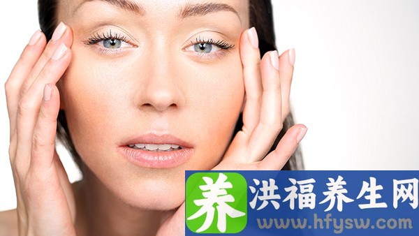 盆腔炎会腹痛吗？盆腔炎常见4大症状