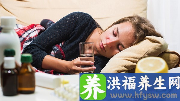 非经期出血是怎么回事？哪些人容易得子宫内膜癌？