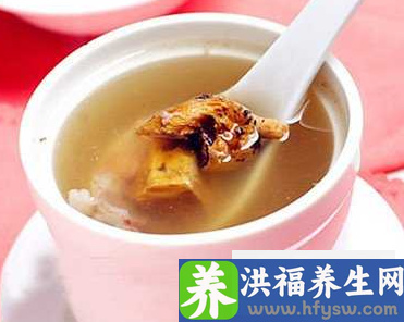 夏季喝什么汤好 七款<a href=http://www.duomehao.com target=_blank class=infotextkey>养生</a>汤清热祛湿
