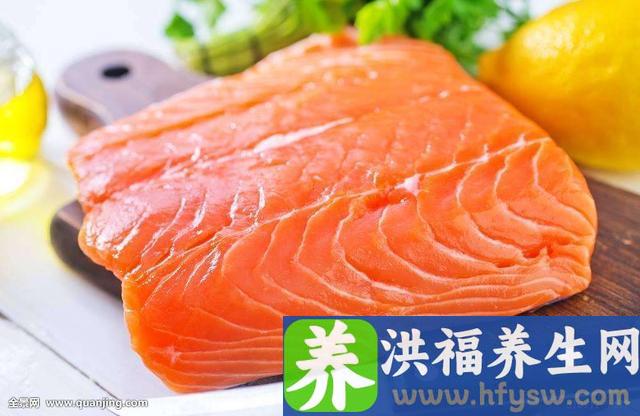 这10种食物，让你的头发浓密亮泽！