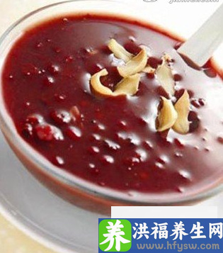 立秋<a href=http://www.duomehao.com target=_blank class=infotextkey>养生</a>喝什么汤 八款<a href=http://www.duomehao.com target=_blank class=infotextkey>养生</a>汤润肺调脾胃