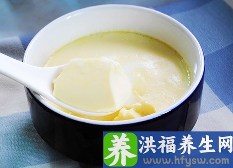 早餐做什么吃最好？ 揭牛奶鸡蛋羹的做法大全