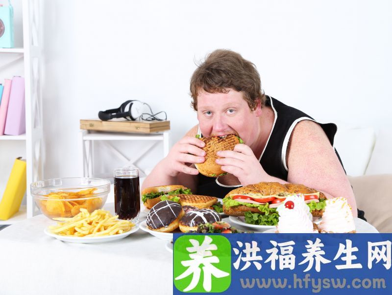 过了45岁以后，最需要管住嘴！4种食物劝你别碰