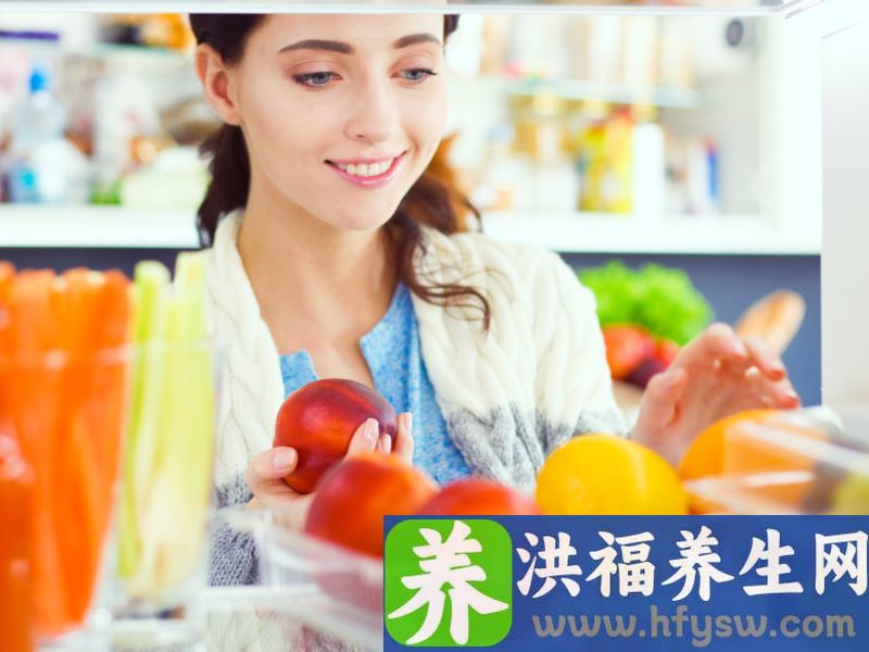 为了家人的安全，4种食物一定要先焯水再吃，别等去医院才后悔