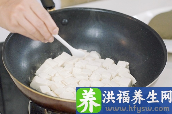 豆腐的功效与作用、禁忌和食用方法