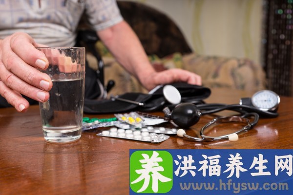 布洛芬与18种药品的联用注意事项汇总 双氯芬酸钠片和尼美舒利片能一起吃吗