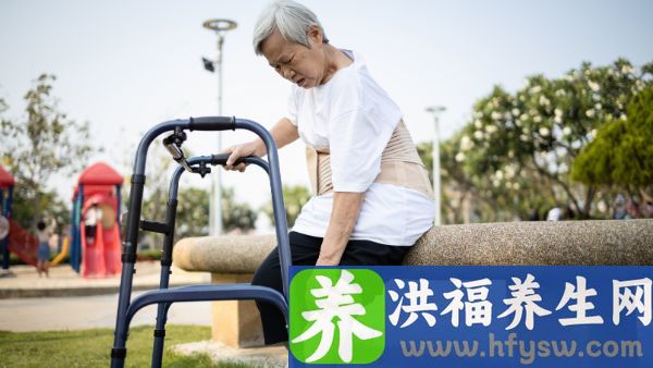 平躺睡觉腿麻怎么回事