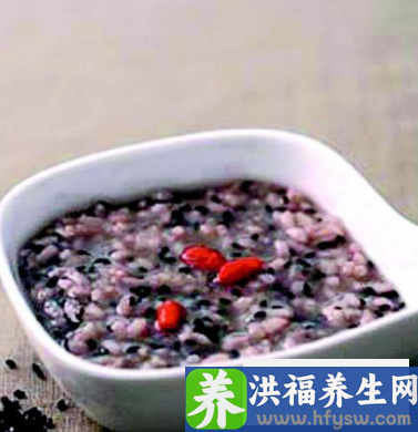 冬季润肺养阴吃什么 推荐四大<a href=http://www.duomehao.com target=_blank class=infotextkey>养生</a>药粥