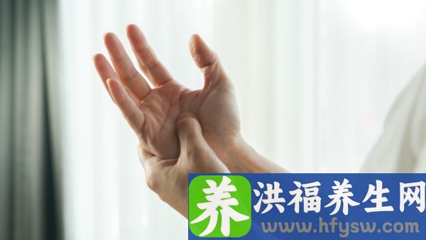 左边脸和手麻是怎么回事