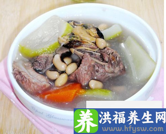 夏季多喝六款<a href=http://www.duomehao.com target=_blank class=infotextkey>养生</a>汤 南瓜绿豆汤止渴消暑