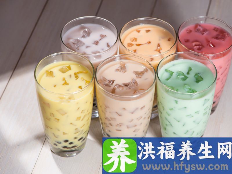 写给爱喝奶茶的你：了解完奶茶的危害，再决定是否“续杯”