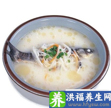 十款养生汤抵抗感冒 乌鸡汤抗感冒防癌