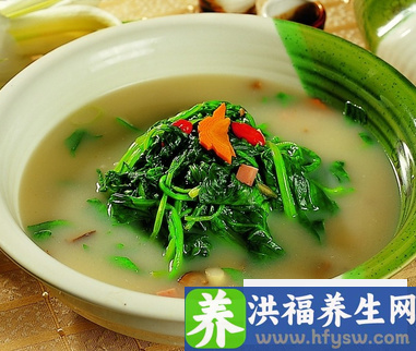 冬季吃菠菜抵御寒冷 教你八款菠菜美味食谱