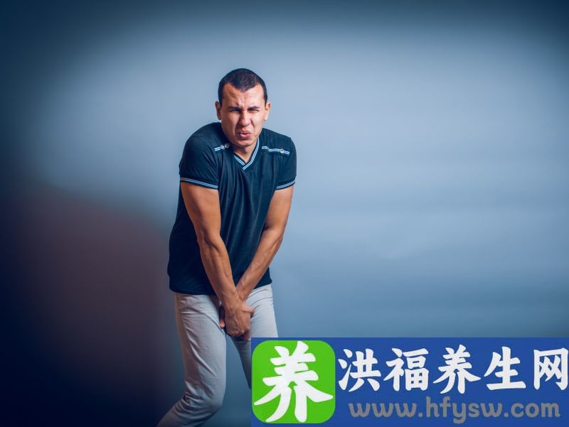 阴茎流黄水和小便疼痛的原因