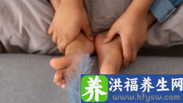 左脚食趾疼痛怎么回事