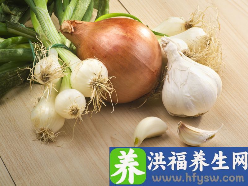 洋葱是健康食物，不妨多吃，4个好处或会“从天而降”