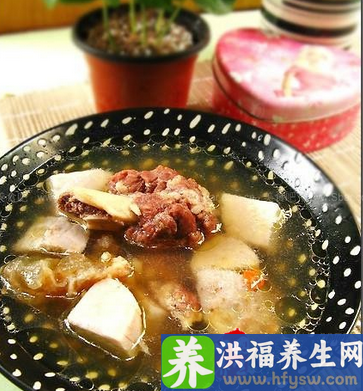 夏季多喝九款<a href=http://www.duomehao.com target=_blank class=infotextkey>养生</a>汤 高效瘦身又美颜消暑