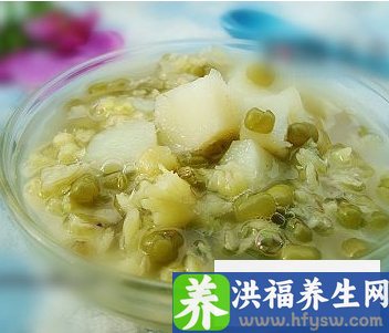 四款夏季清凉<a href=http://www.duomehao.com target=_blank class=infotextkey>养生</a>汤 清热解毒赶走湿气