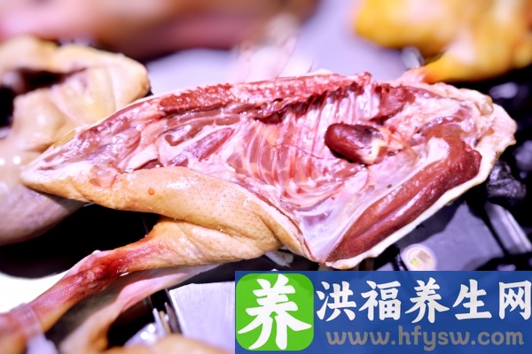 鸭肉不能和什么食物一起吃