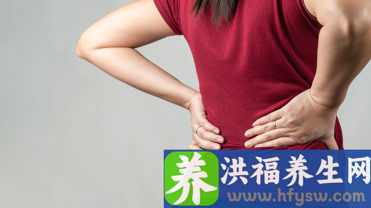 女人后背肋骨酸疼是怎么回事