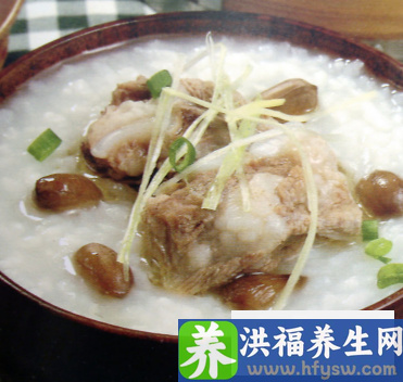 春季养生首选排骨粥 补肾益气补血护肝