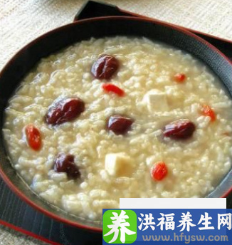 秋季养阴最宜食粥 九款<a href=http://www.duomehao.com target=_blank class=infotextkey>养生</a>粥最适合秋季食用
