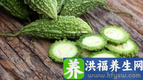 苦瓜和什么一起榨汁治疗便秘