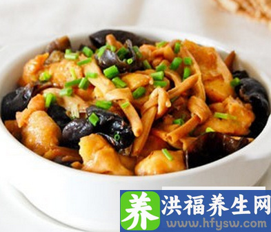 黑木耳减肥原理 推荐五款黑木耳排毒减肥食谱