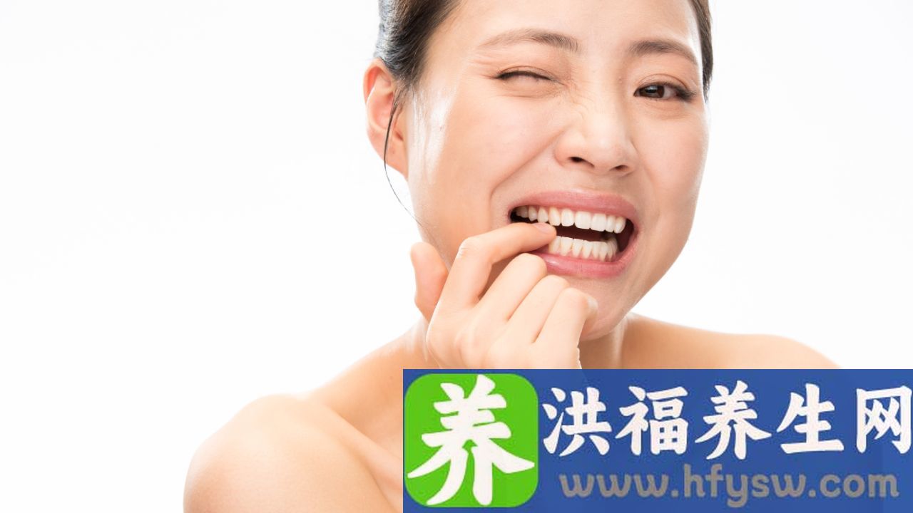 喝水喉咙痛的原因是什么