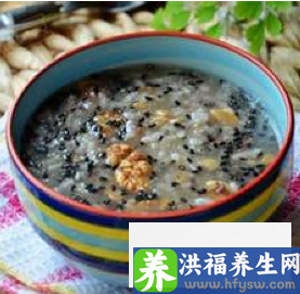 冬季五款<a href=http://www.duomehao.com target=_blank class=infotextkey>养生</a>靓粥 核桃仁粥可补肾虚