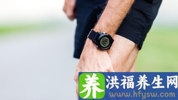 年轻人膝盖疼痛的原因和治疗方法
