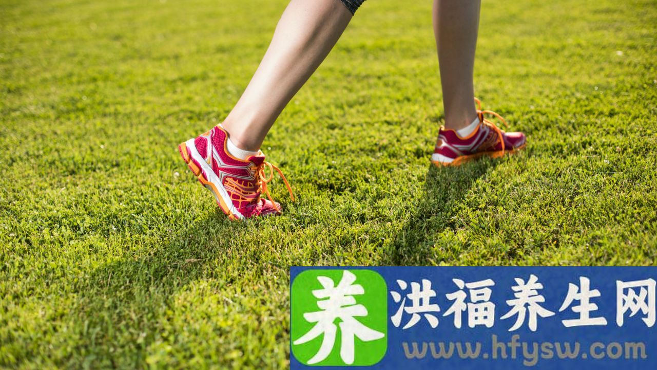 14岁男孩脚后跟疼痛的原因是什么