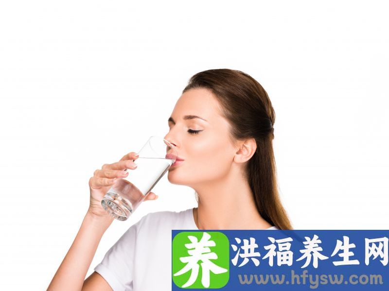 炎炎夏日，足量饮水是最基本的健康保障