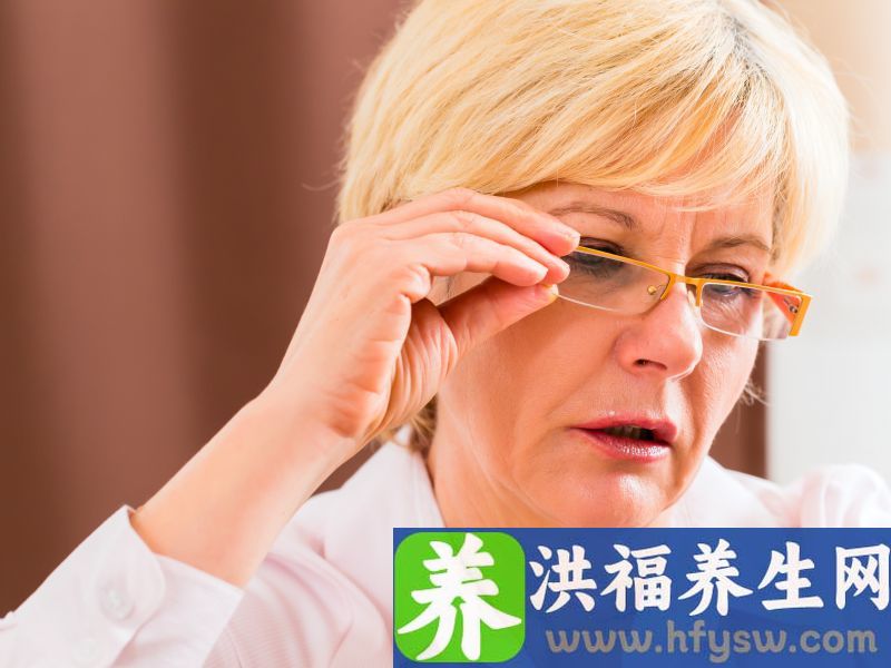 随便买一副老花镜就行？老人们，想要保住视力，还需躲开这4个坎