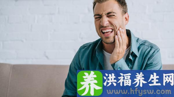 牙龈萎缩导致牙缝大可以矫正吗