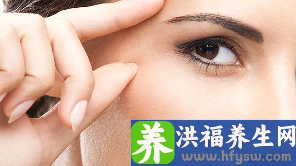 中年女性眼睛干涩如何治疗