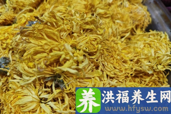 金盏花的功效与作用、禁忌和食用方法