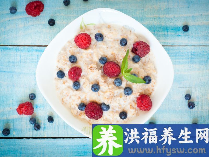 早餐吃不好，身体问题多！经常吃早餐的人，这3个错误吃法赶紧改