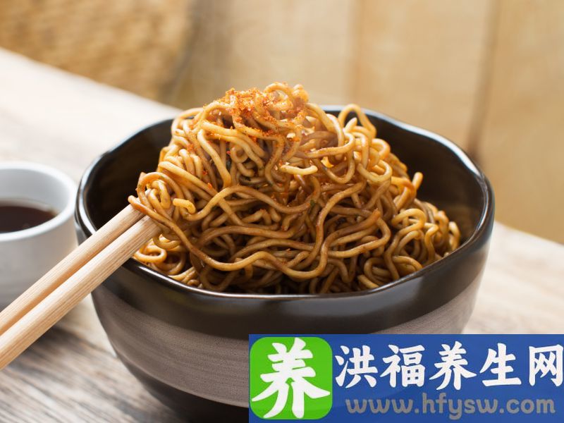 方便面危害大？这5大“罪名”是真是假，今天终于有答案了