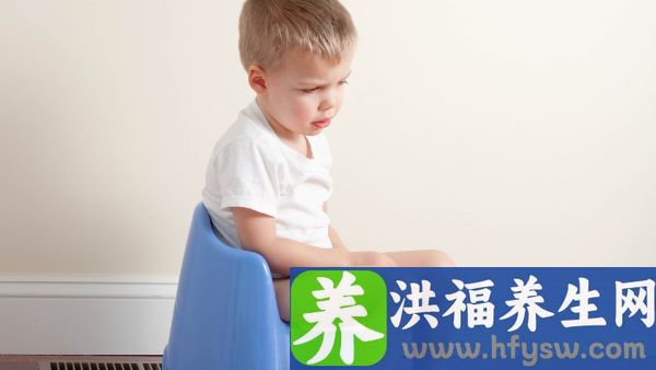 小孩尿液中出现红色怎么回事