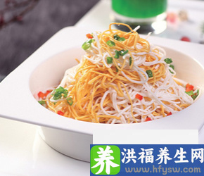 吃什么减肥最有效？三款沙拉减肥餐美味享瘦